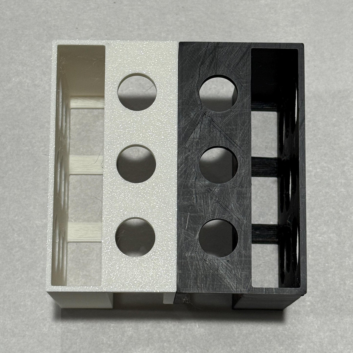 3D Printed Bed Frame Phone Holder: Universal Clip-On Nightstand Alternative