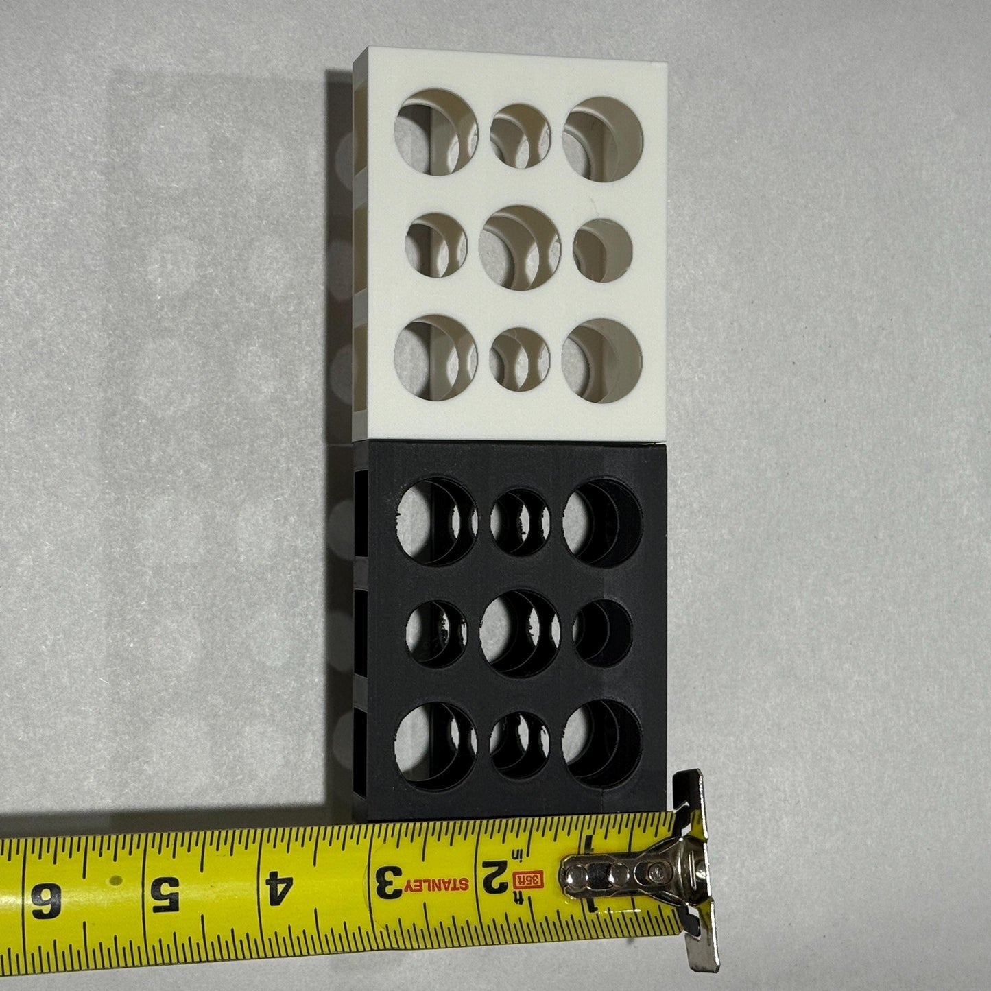 3D Printed Bed Frame Phone Holder: Universal Clip-On Nightstand Alternative